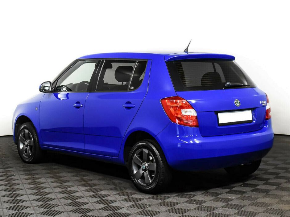 Skoda Fabia, 1.6 л, АТ, 2009 фото 6
