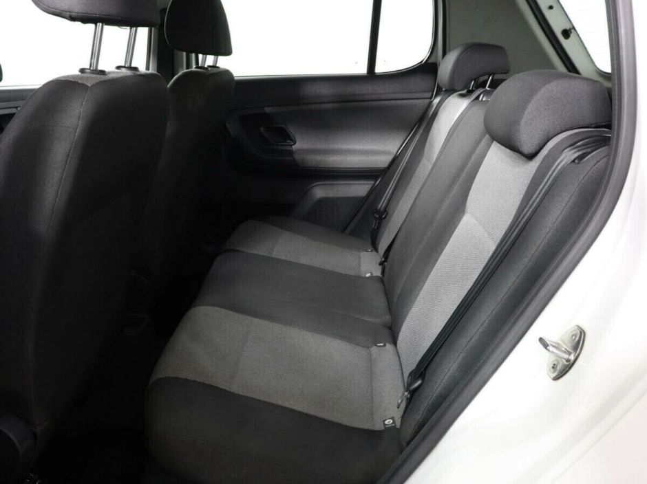 Skoda Fabia, 1.6 л, АТ, 2013 фото 7