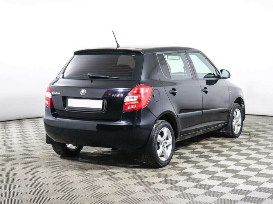 Skoda Fabia, 1.6 л, АТ, 2013 фото 6