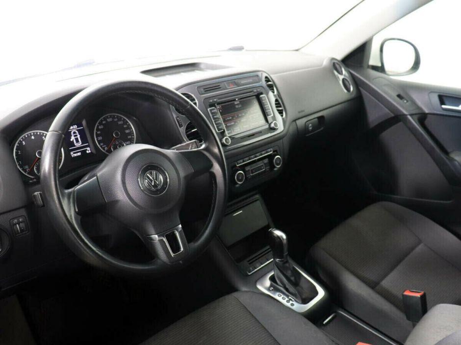 Volkswagen Tiguan, 1.4 л, Робот, 2013 фото 7