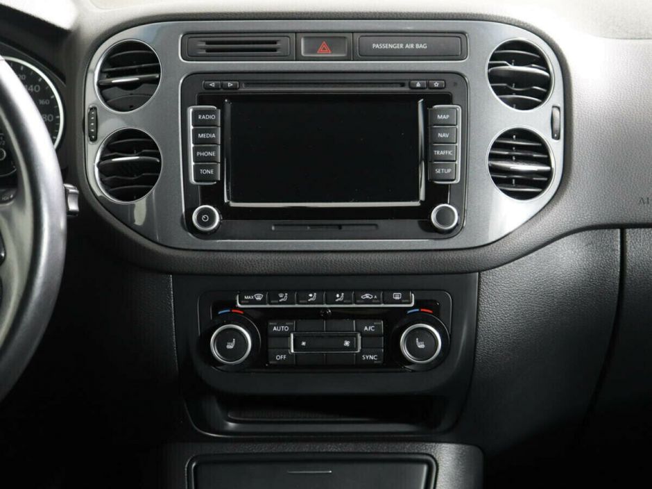Volkswagen Tiguan, 1.4 л, Робот, 2013 фото 1