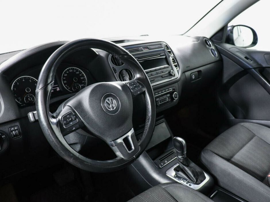 Volkswagen Tiguan, 1.4 л, Робот, 2013 фото 2