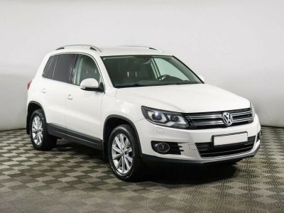 Volkswagen Tiguan, 2.0 л, АКПП, 2012 фото 5