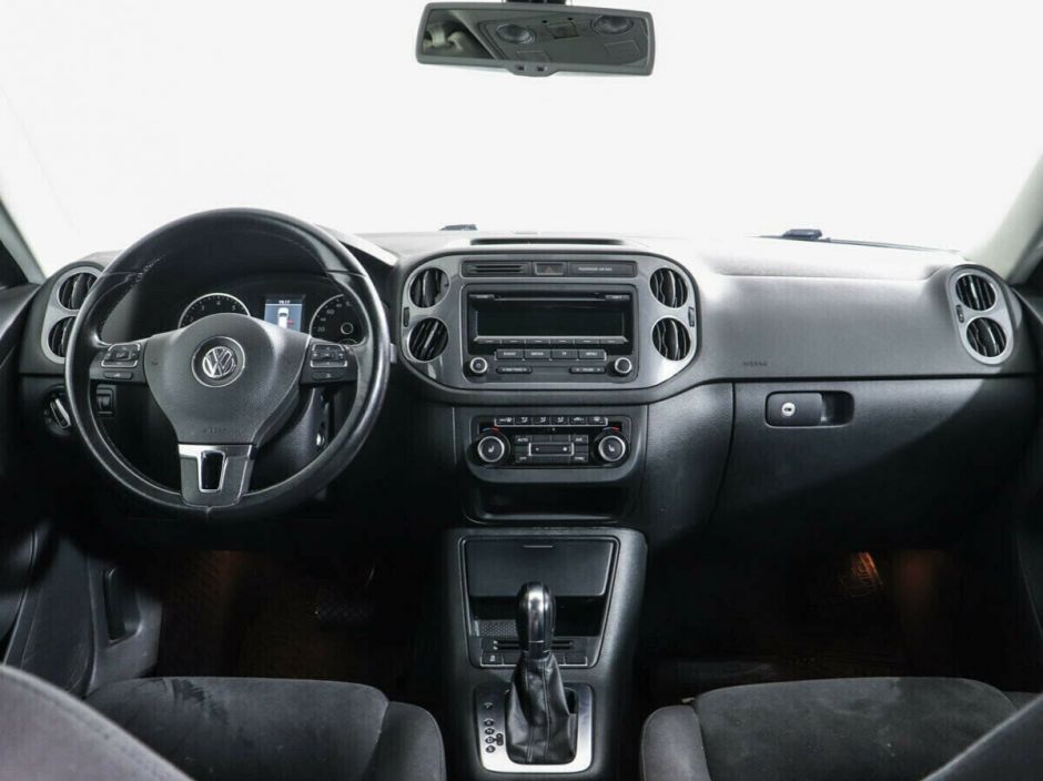Volkswagen Tiguan, 2.0 л, АТ, 2012 фото 7