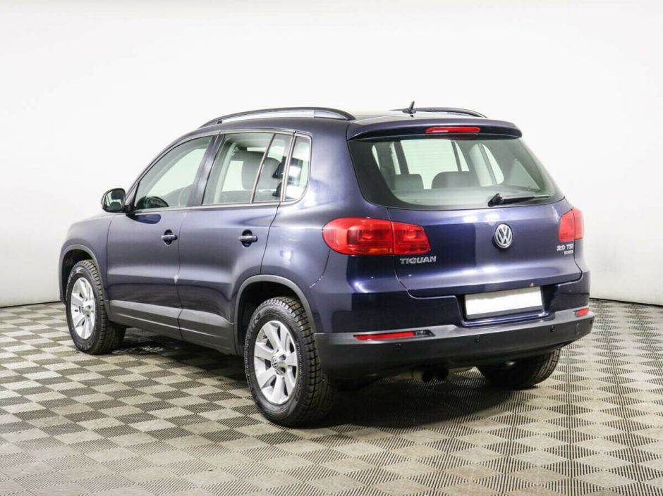 Volkswagen Tiguan, 2.0 л, АТ, 2012 фото 6