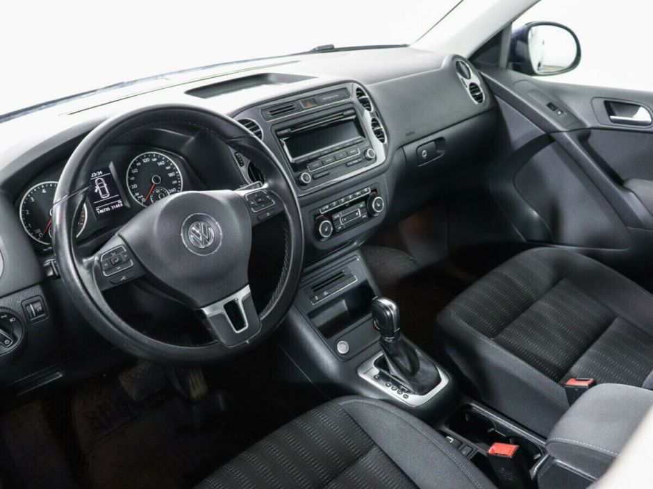 Volkswagen Tiguan, 2.0 л, АТ, 2012 фото 7