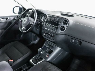 Volkswagen Tiguan, 2.0 л, АКПП, 2012 фото 2