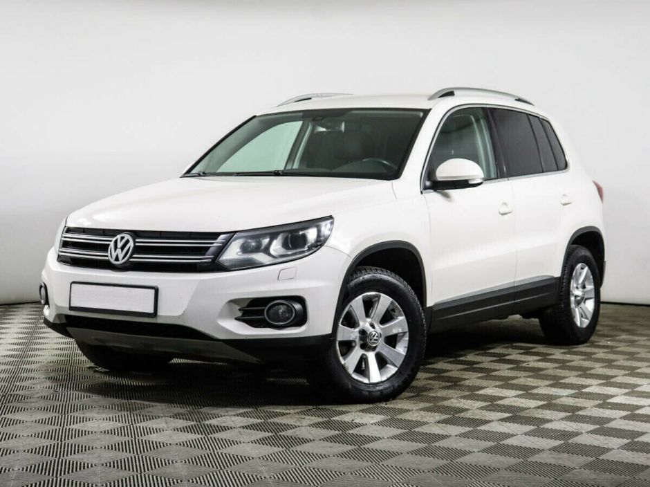 Volkswagen Tiguan, 2.0 л, АТ, 2013 фото 3