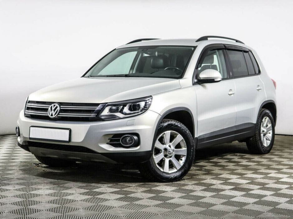 Volkswagen Tiguan, 2.0 л, АТ, 2012 фото 3