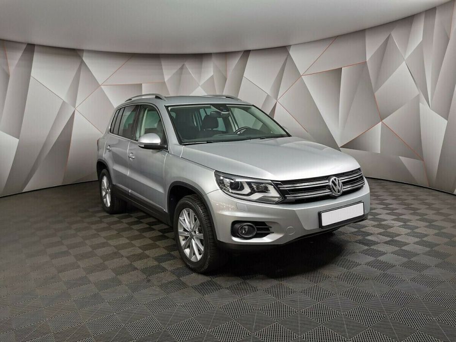 Volkswagen Tiguan, 2.0 л, АТ, 2012 фото 5