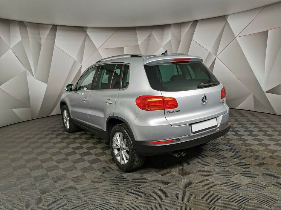 Volkswagen Tiguan, 2.0 л, АТ, 2012 фото 6