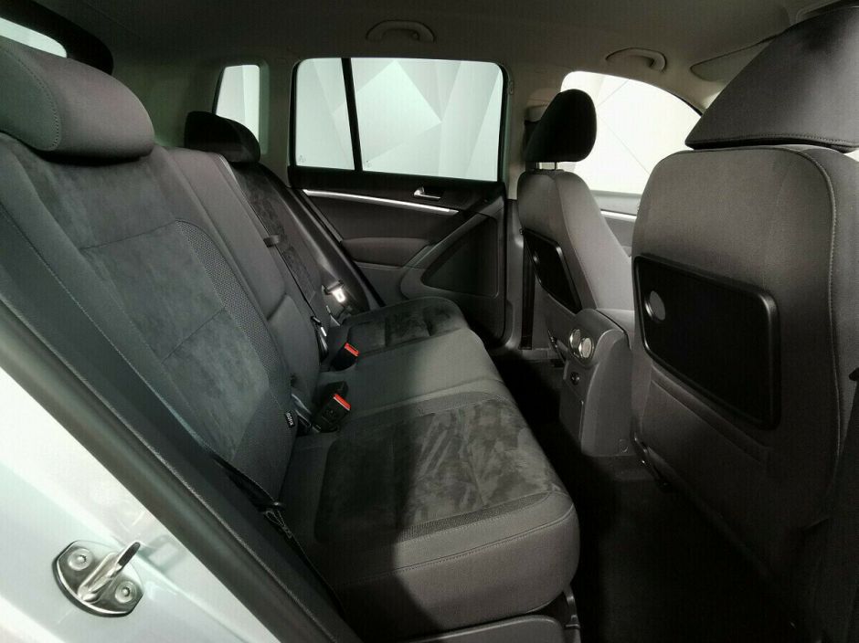 Volkswagen Tiguan, 2.0 л, АТ, 2012 фото 7