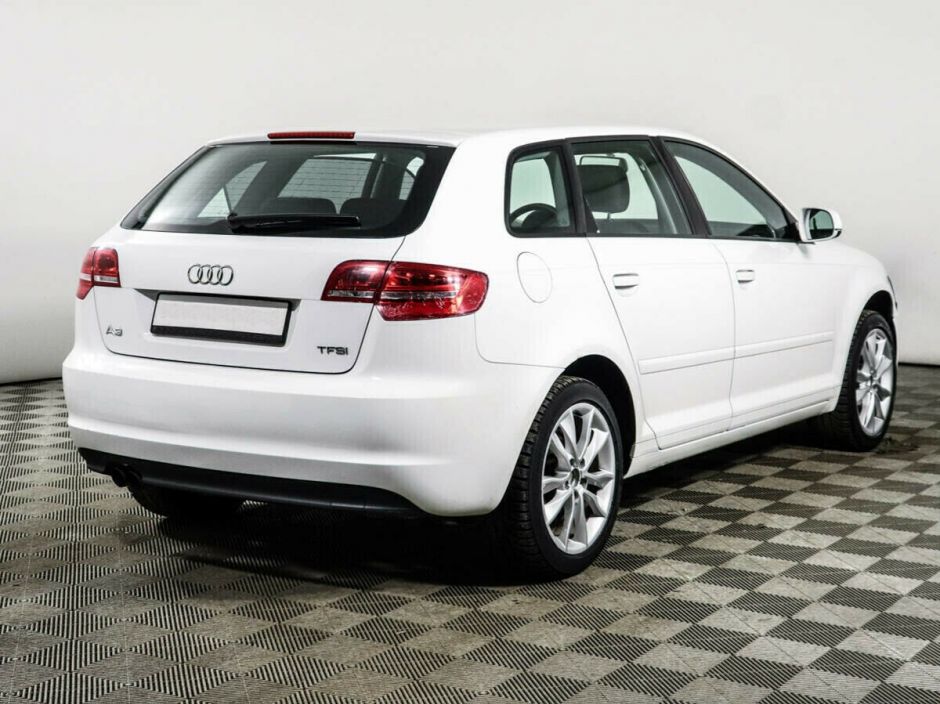 Audi A3, 1.4 л, Робот, 2011 фото 6