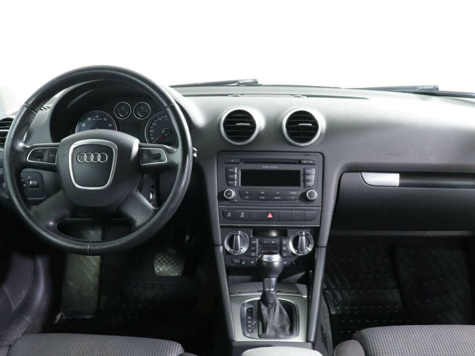 Audi A3, 1.4 л, Робот, 2011 фото 8