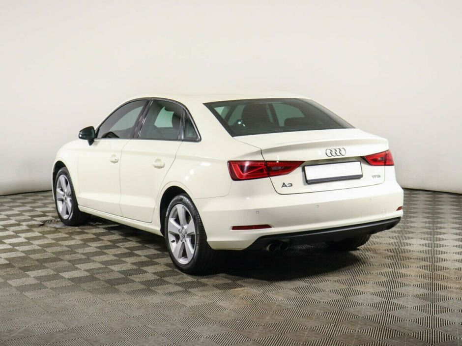 Audi A3, 1.4 л, Робот, 2013 фото 5