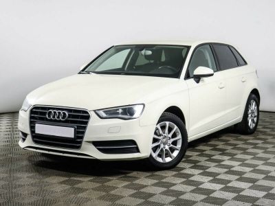 Audi A3, 1.2 л, РКПП, 2013 фото 3