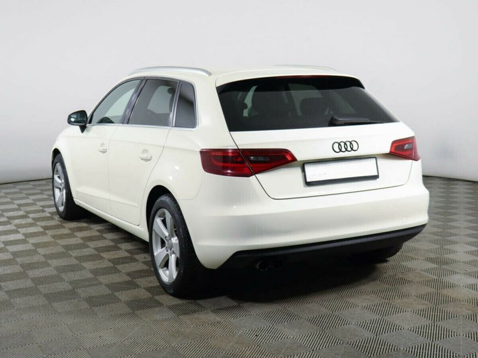 Audi A3, 1.4 л, Робот, 2012 фото 5