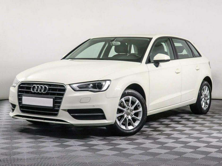Audi A3, 1.2 л, Робот, 2014 фото 3