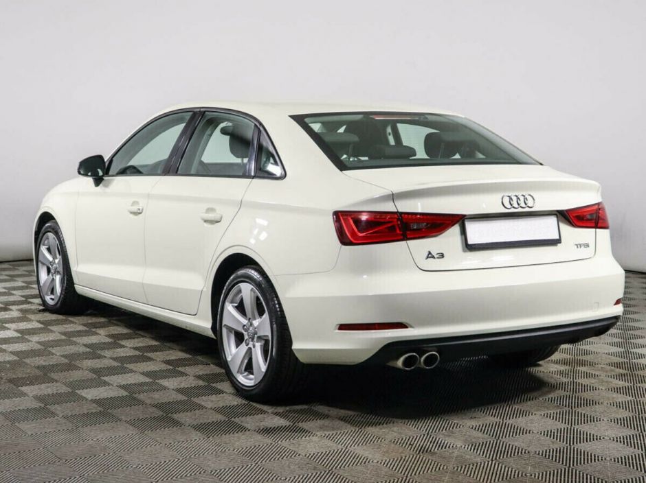 Audi A3, 1.4 л, Робот, 2014 фото 5