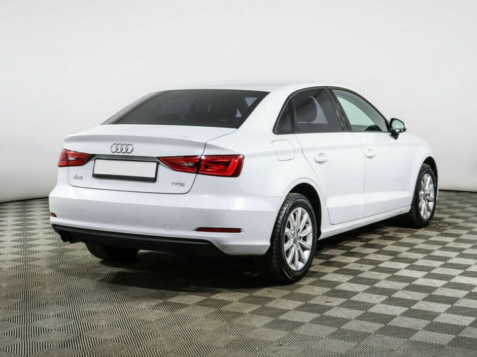 Audi A3, 1.4 л, Робот, 2014 фото 6