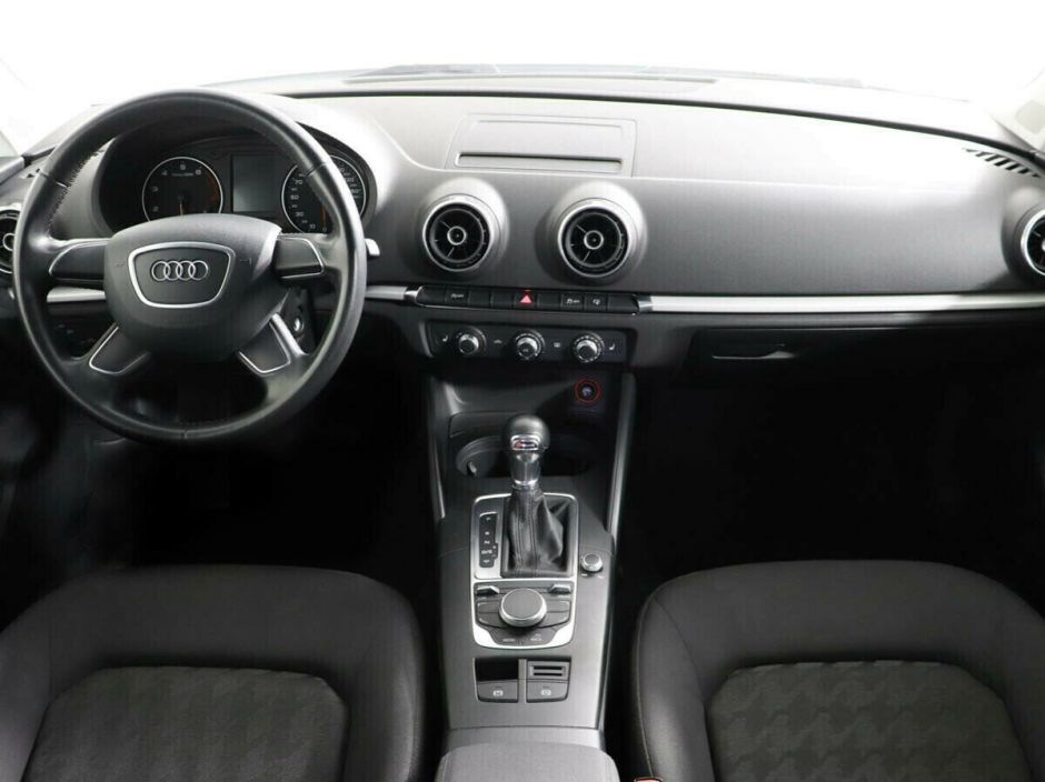 Audi A3, 1.4 л, Робот, 2014 фото 8