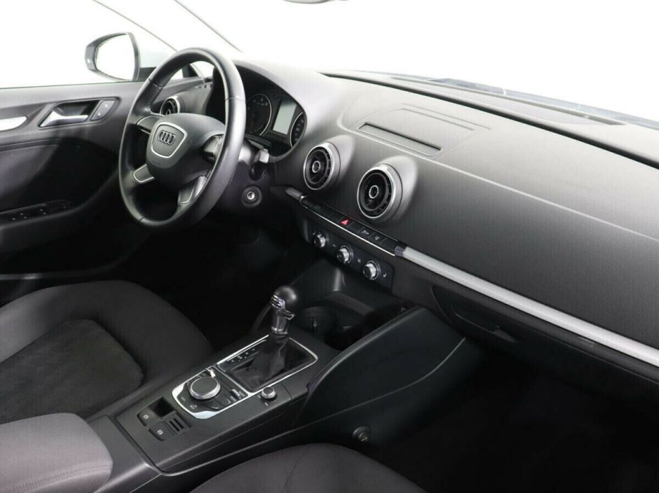Audi A3, 1.4 л, Робот, 2014 фото 2