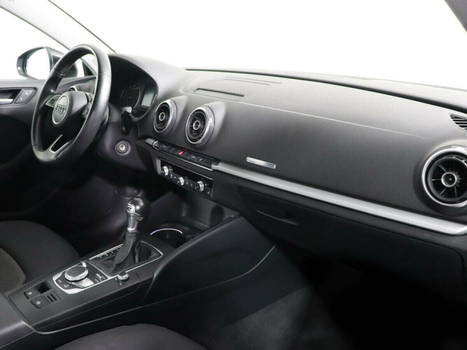 Audi A3, 1.4 л, Робот, 2016 фото 2