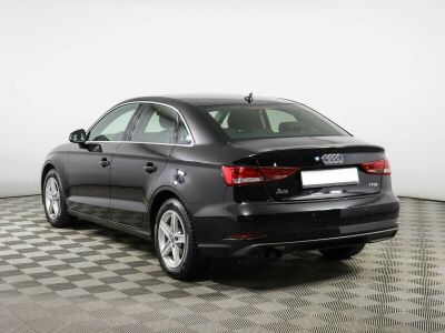 Audi A3, 1.5 л, РКПП, 2017 фото 5