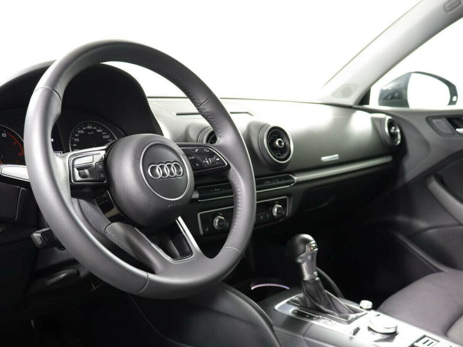 Audi A3, 1.5 л, Робот, 2017 фото 7
