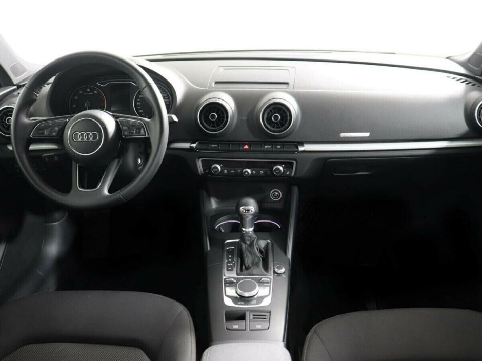 Audi A3, 1.5 л, Робот, 2018 фото 8