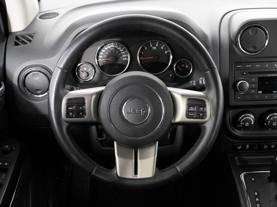 Jeep Compass, 2.4 л, Вариатор, 2012 фото 9