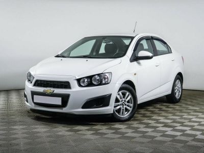 Chevrolet Aveo, 1.6 л, АКПП, 2013 фото 3