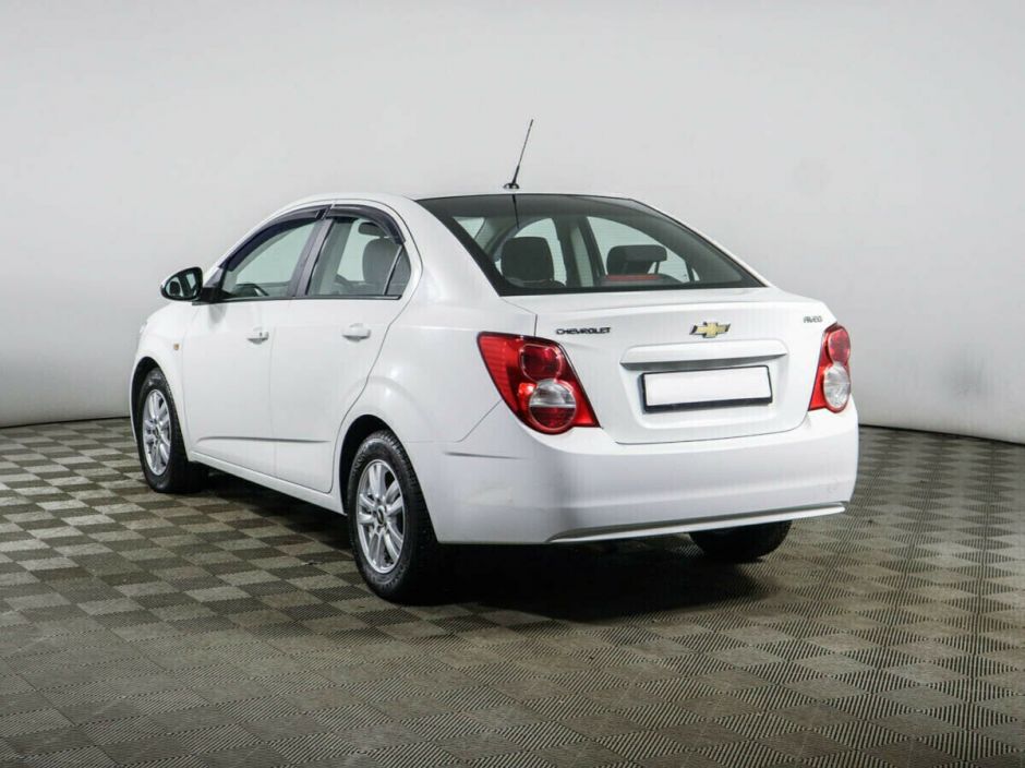 Chevrolet Aveo, 1.6 л, АТ, 2013 фото 5