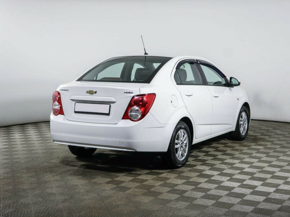 Chevrolet Aveo, 1.6 л, АТ, 2013 фото 6