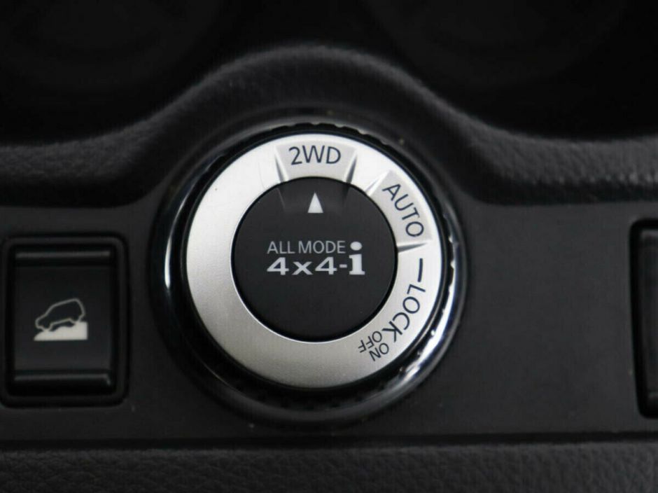 Nissan X-Trail, 2.0 л, Вариатор, 2016 фото 2