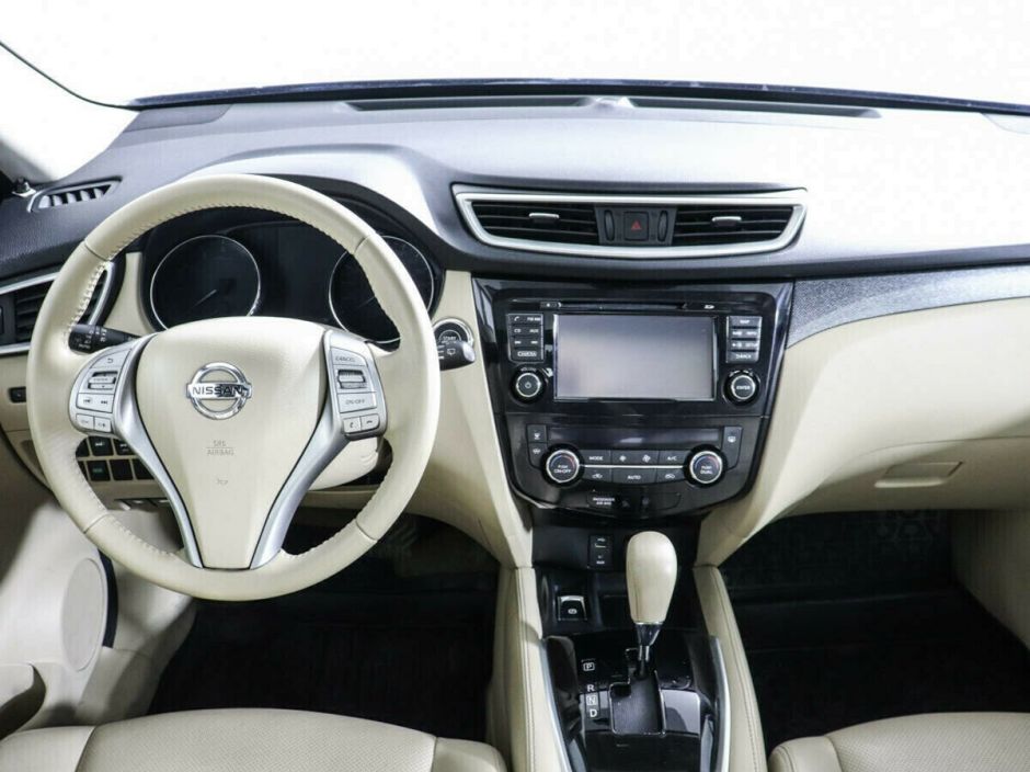 Nissan X-Trail, 2.5 л, Вариатор, 2016 фото 8