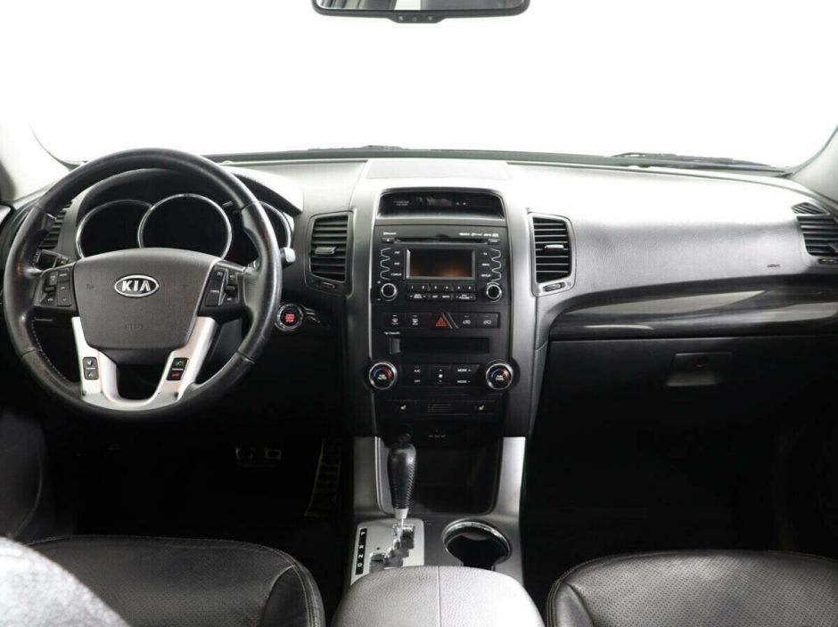 Kia Sorento, 2.2 л, АТ, 2010 фото 8