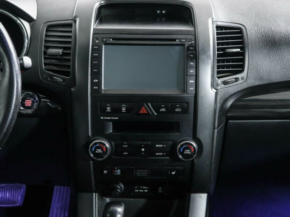 Kia Sorento, 2.0 л, АТ, 2011 фото 9