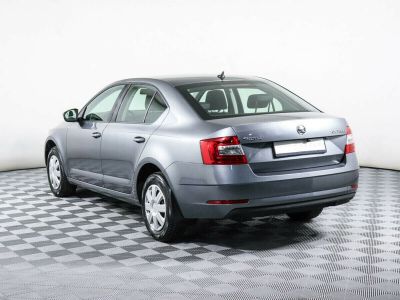 Skoda Octavia, 1.6 л, МКПП, 2017 фото 5