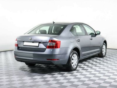 Skoda Octavia, 1.6 л, МКПП, 2017 фото 6