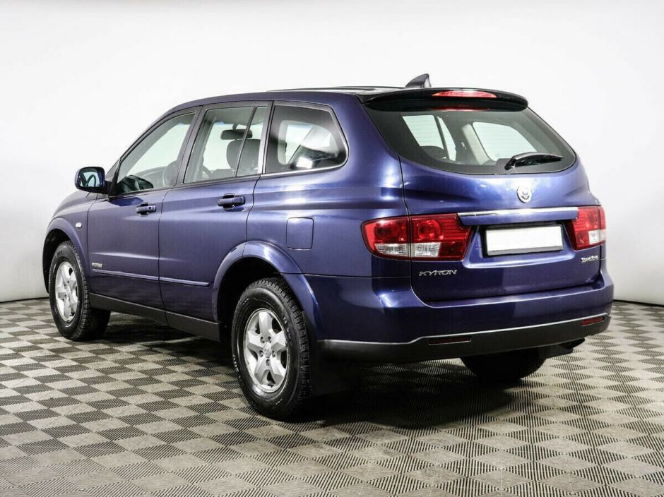 SsangYong Kyron, 2.3 л, МТ, 2010 фото 5