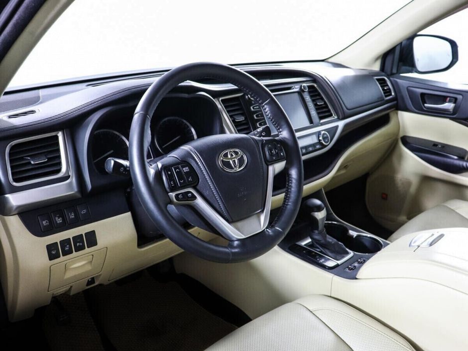 Toyota Highlander, 3.5 л, АТ, 2014 фото 7