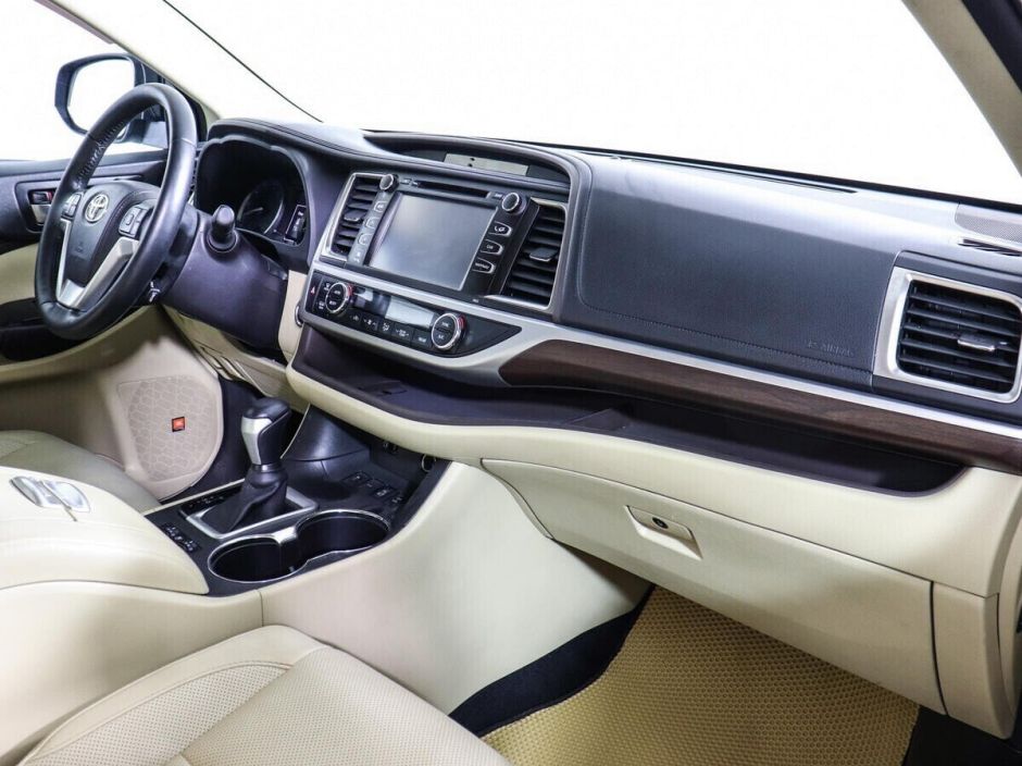 Toyota Highlander, 3.5 л, АТ, 2014 фото 10