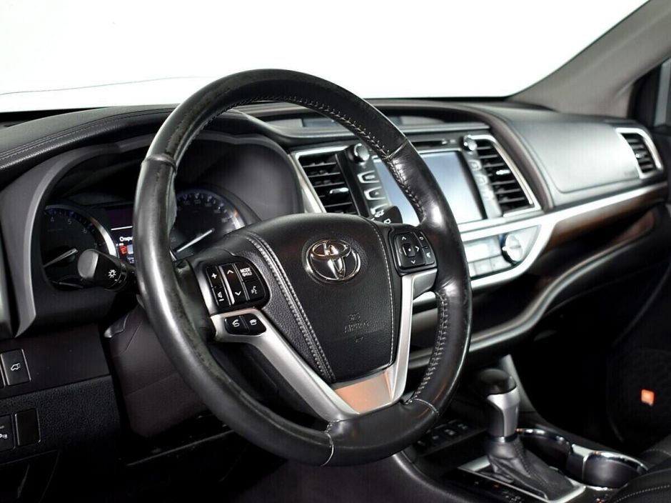 Toyota Highlander, 3.5 л, АТ, 2014 фото 7