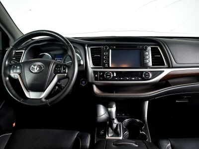 Toyota Highlander, 3.5 л, АКПП, 2014 фото 8