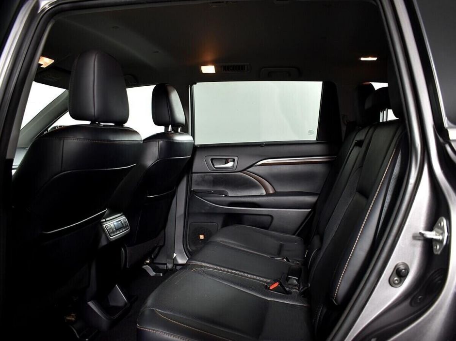 Toyota Highlander, 3.5 л, АТ, 2014 фото 1