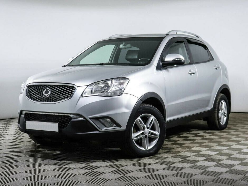 SsangYong Actyon, 2.0 л, АТ, 2011 фото 3
