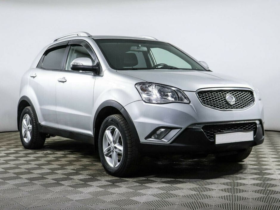 SsangYong Actyon, 2.0 л, АТ, 2011 фото 4