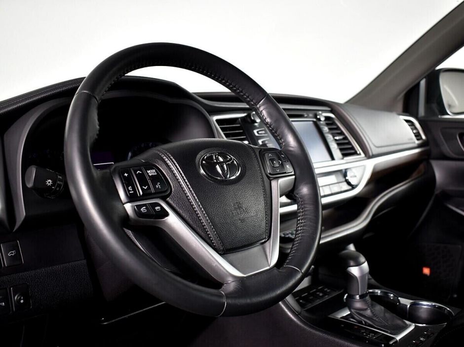 Toyota Highlander, 3.5 л, АТ, 2014 фото 7