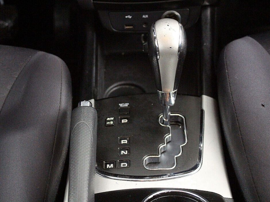 SsangYong Actyon, 2.0 л, АТ, 2011 фото 2